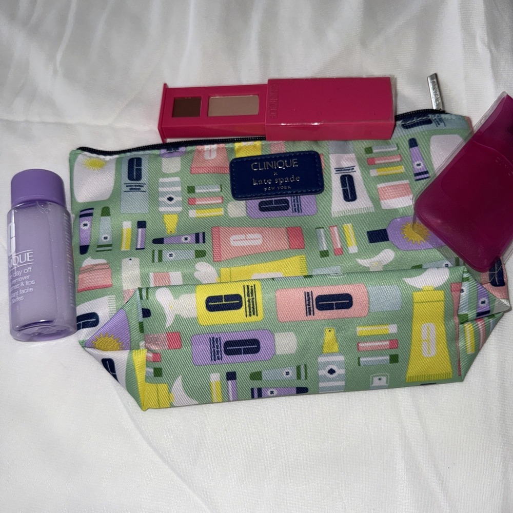 Clinique x Kate Spade Skincare Makeup Deluxe Sample Size Gift Set 3549